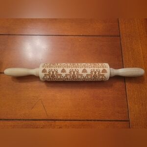 Embossed Rolling Pin Christmas/Winter Deer Theme 5 inches Wood BRAND NEW